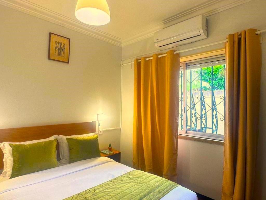 אמאדורה Lisabonna Guest House מראה חיצוני תמונה