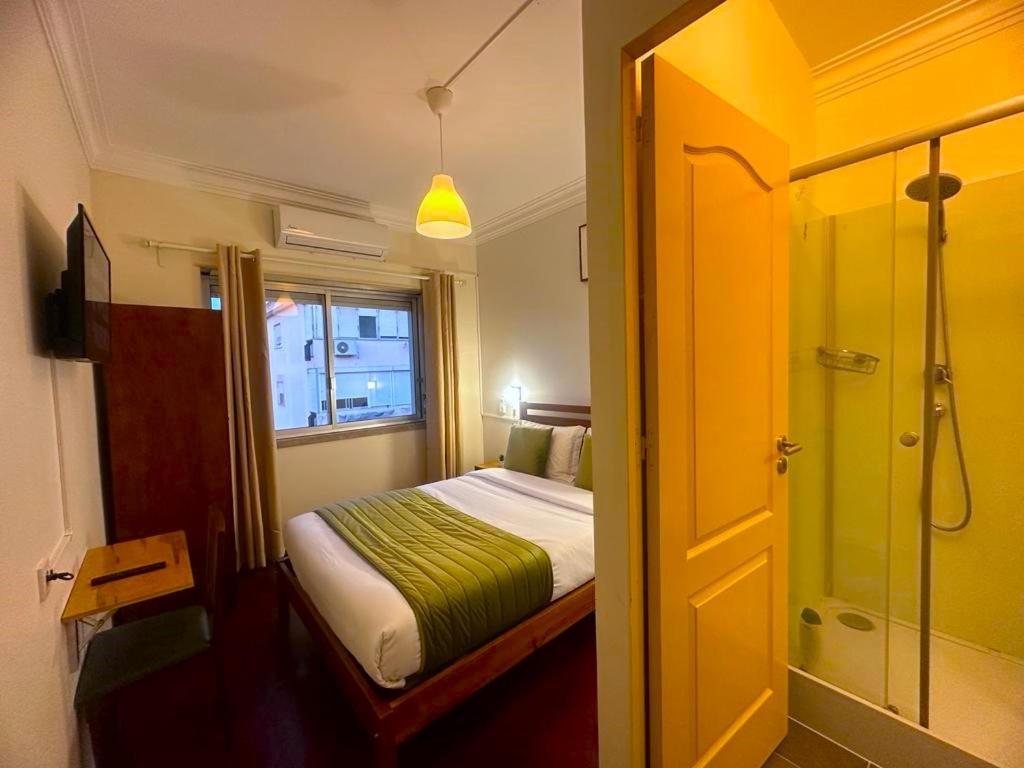 אמאדורה Lisabonna Guest House מראה חיצוני תמונה