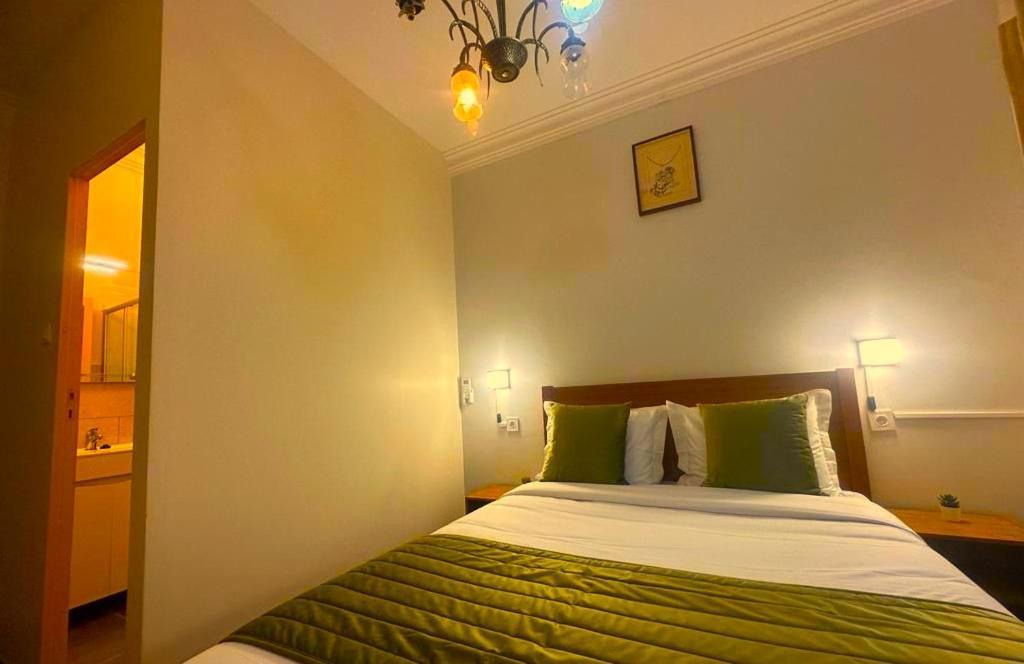 אמאדורה Lisabonna Guest House מראה חיצוני תמונה