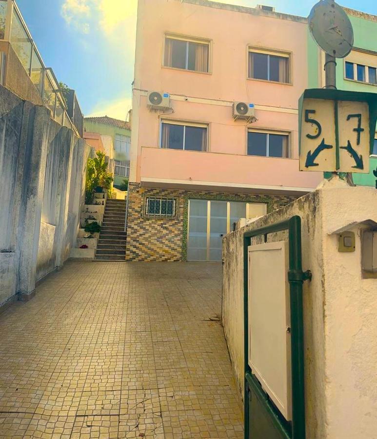 אמאדורה Lisabonna Guest House מראה חיצוני תמונה